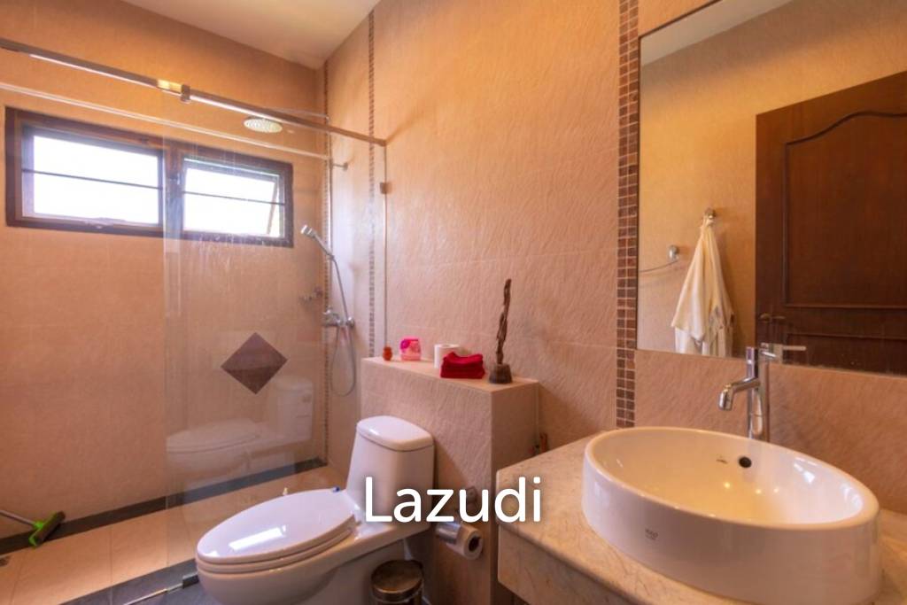 2,000 Sqm 2 Bed 2 Bath Villa For Sale