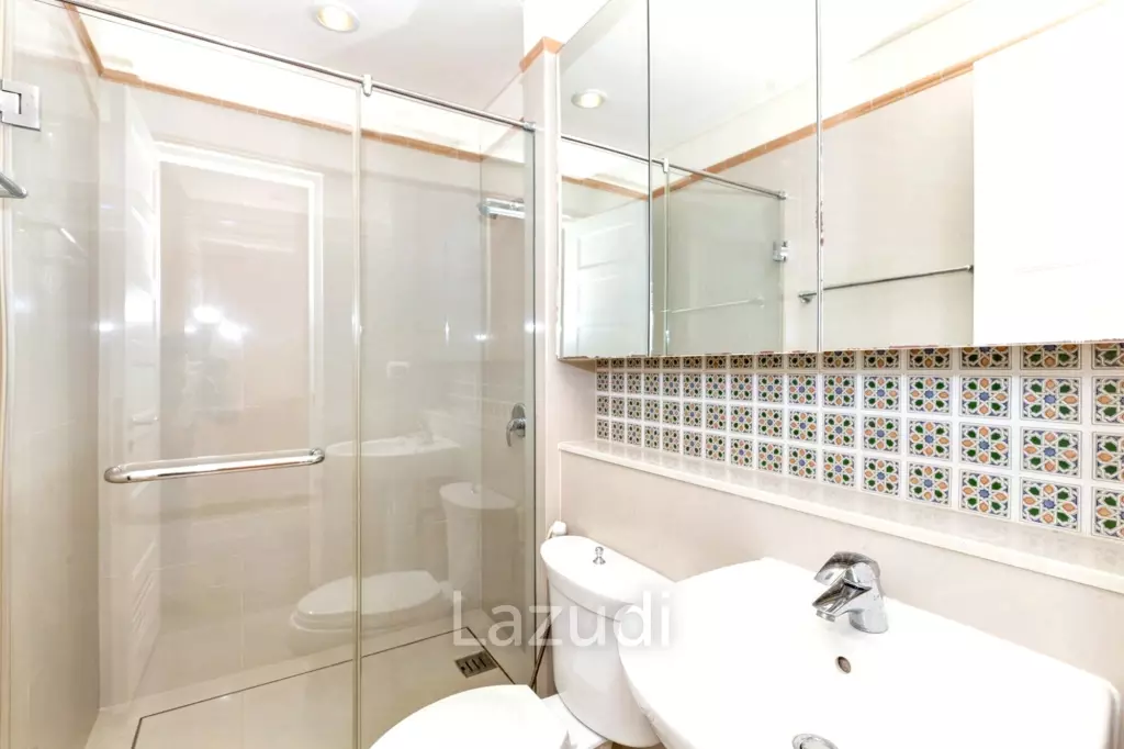 2 Bedroom 2 Bathroom 84.78 Sq.m Aguston Sukhumvit 22