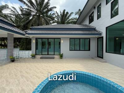 Luxurious 7 Bedroom Villa in Scenic Ao Nang Krabi