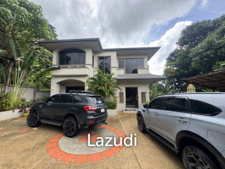 Spacious, Designer 5-Bed Villa in Lamai, Near Windfield International School