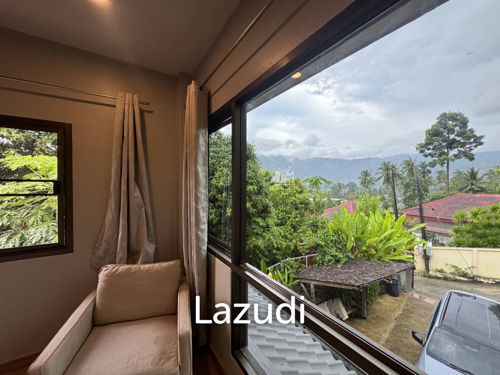 Spacious, Designer 5-Bed Villa in Lamai, Near Windfield International School