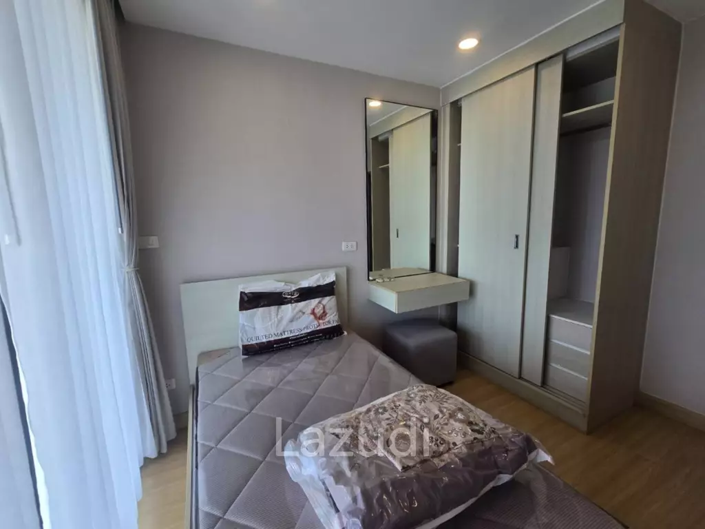72 SQ.M. 8 Floor 2 Bedroom Condo for Sale at Q House Condo