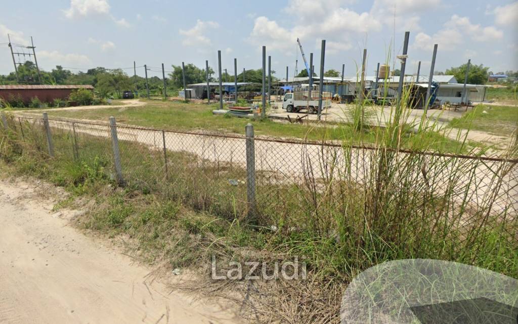 8 Rai 1 Ngan 89 SQ.WA Land And Factory in Rayong