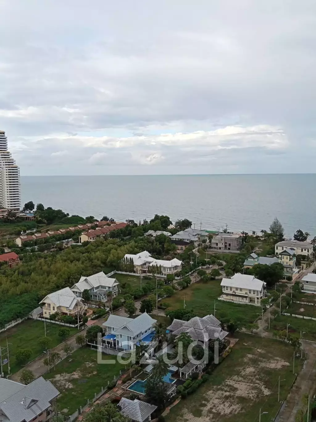 BLU DIAMOND : 1 Bed Condo near  Cha-am Beach
