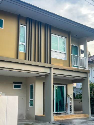 4 Bedroom House For Rent Near BISP 4 Bedroom House For Rent Near BISP