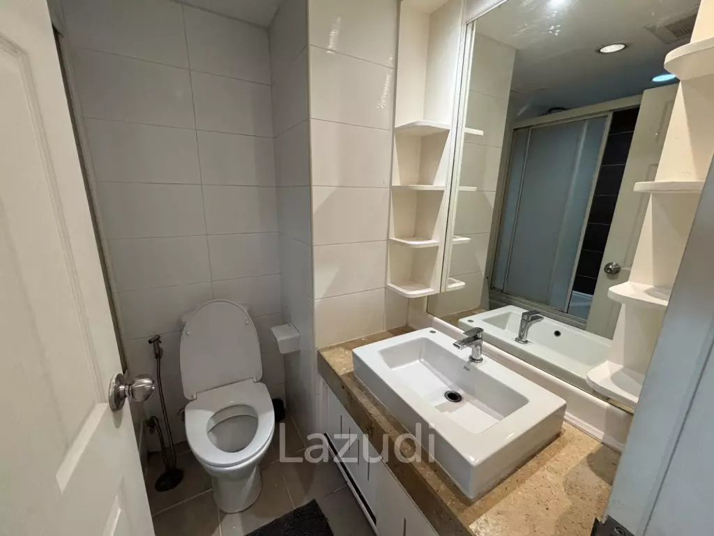 2 Bed1 Bath100 SQ.M Grand Park View Asoke