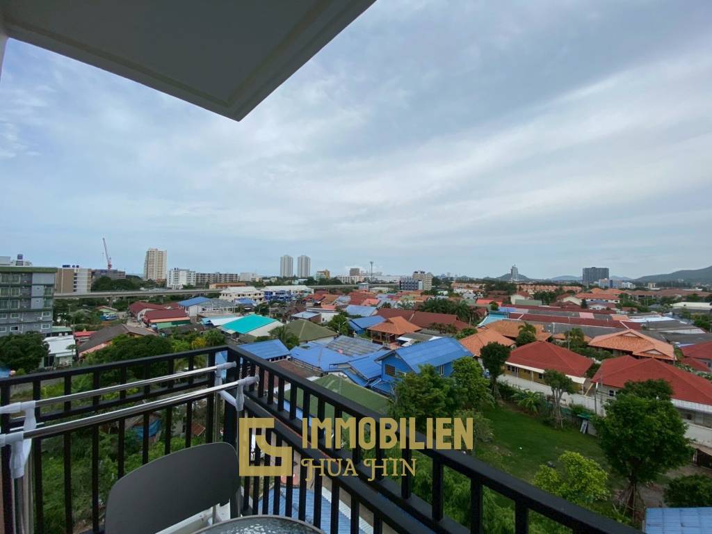 Mira Monte Hua Hin Soi 94: Современное угловое кондоминиум с 1 спальней