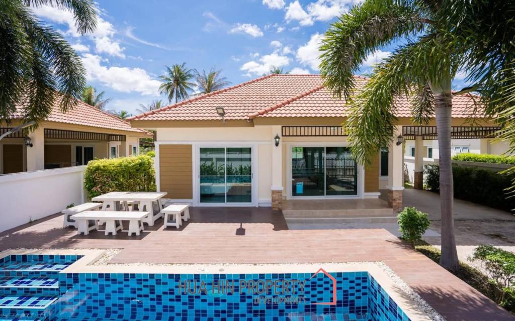The legacy  : Luxurious Villa in Hua Hin with Pool and Modern Design