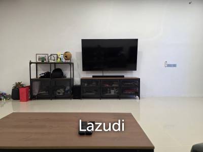 New spacious 220 SQM 3-beds townhouse in gated family-type residence in Maenam