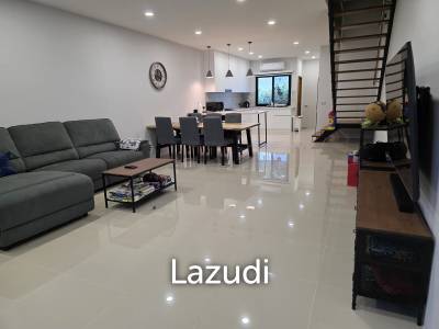 New spacious 220 SQM 3-beds townhouse in gated family-type residence in Maenam