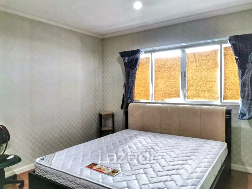 2 Bedroom 1 Bathroom 68.7 Sq.m Grand Park View Asoke
