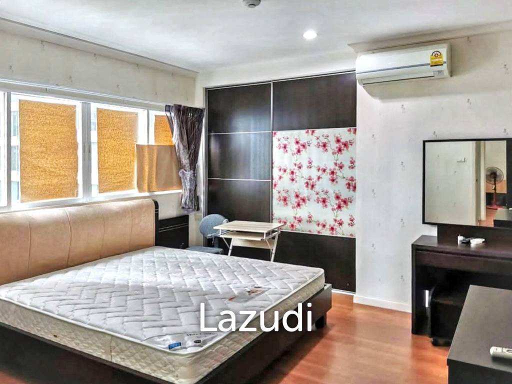 2 Bedroom 1 Bathroom 68.7 Sq.m Grand Park View Asoke