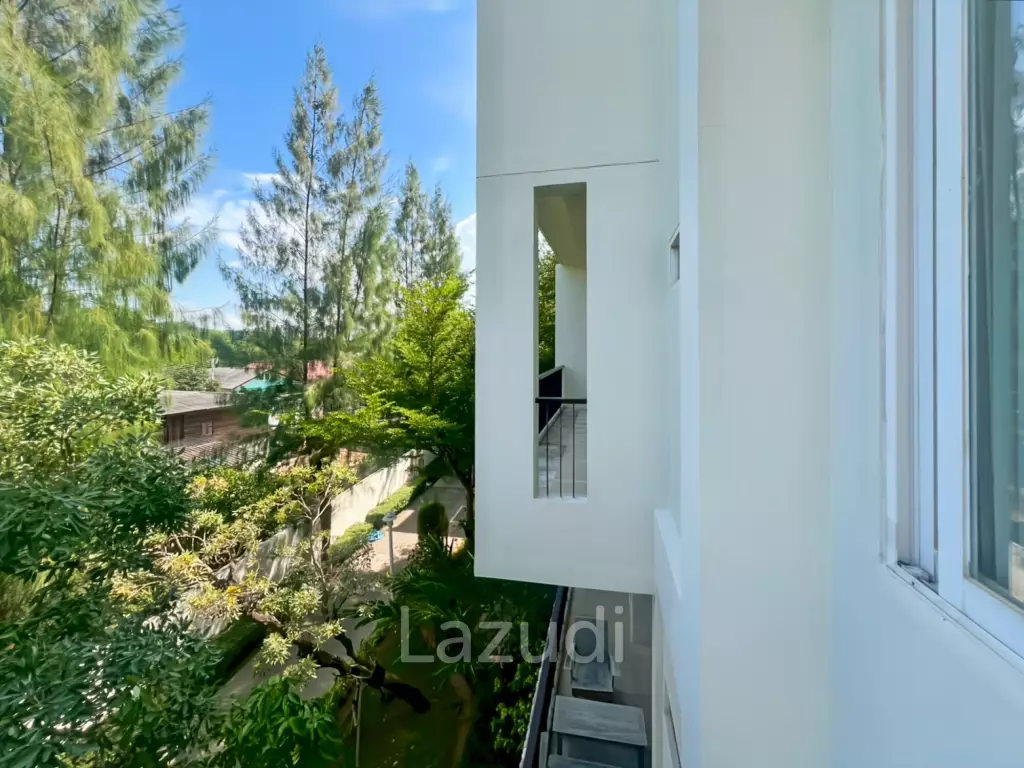BAAN NUB KLUEN : Exclusive Spacious 1-Bed Condo For Sale