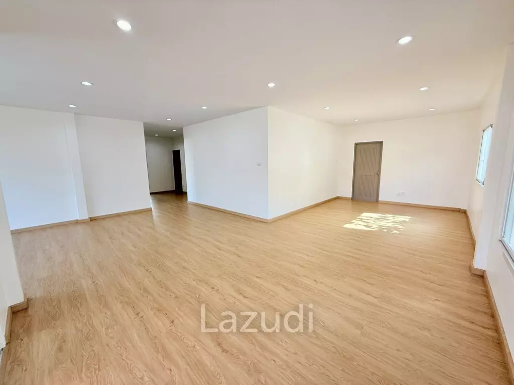 Renovated 3 Bedroom House In Pa Klok