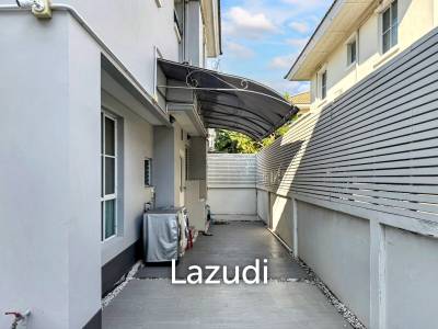 3 Bed 3 Bath 190 SQ.M Nantawan Suvarnabhumi