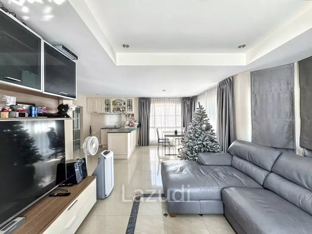 3 Bed 3 Bath 190 SQ.M Nantawan Suvarnabhumi