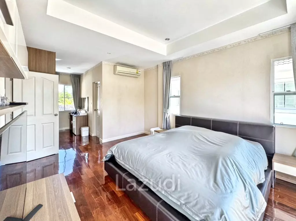 3 Bed 3 Bath 190 SQ.M Nantawan Suvarnabhumi