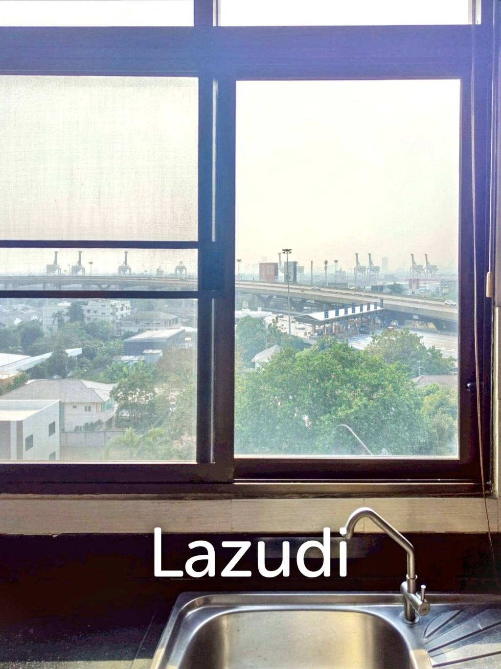 2 Bed 2 Bath 105 SQ.M The Roof Garden On Nut