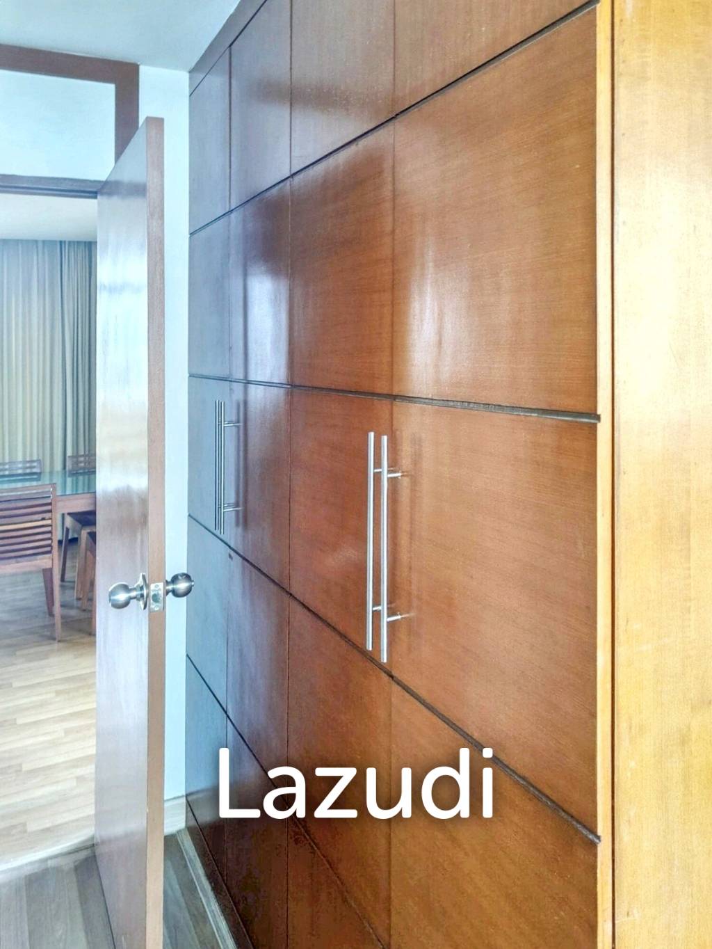 2 Bed 2 Bath 105 SQ.M The Roof Garden On Nut