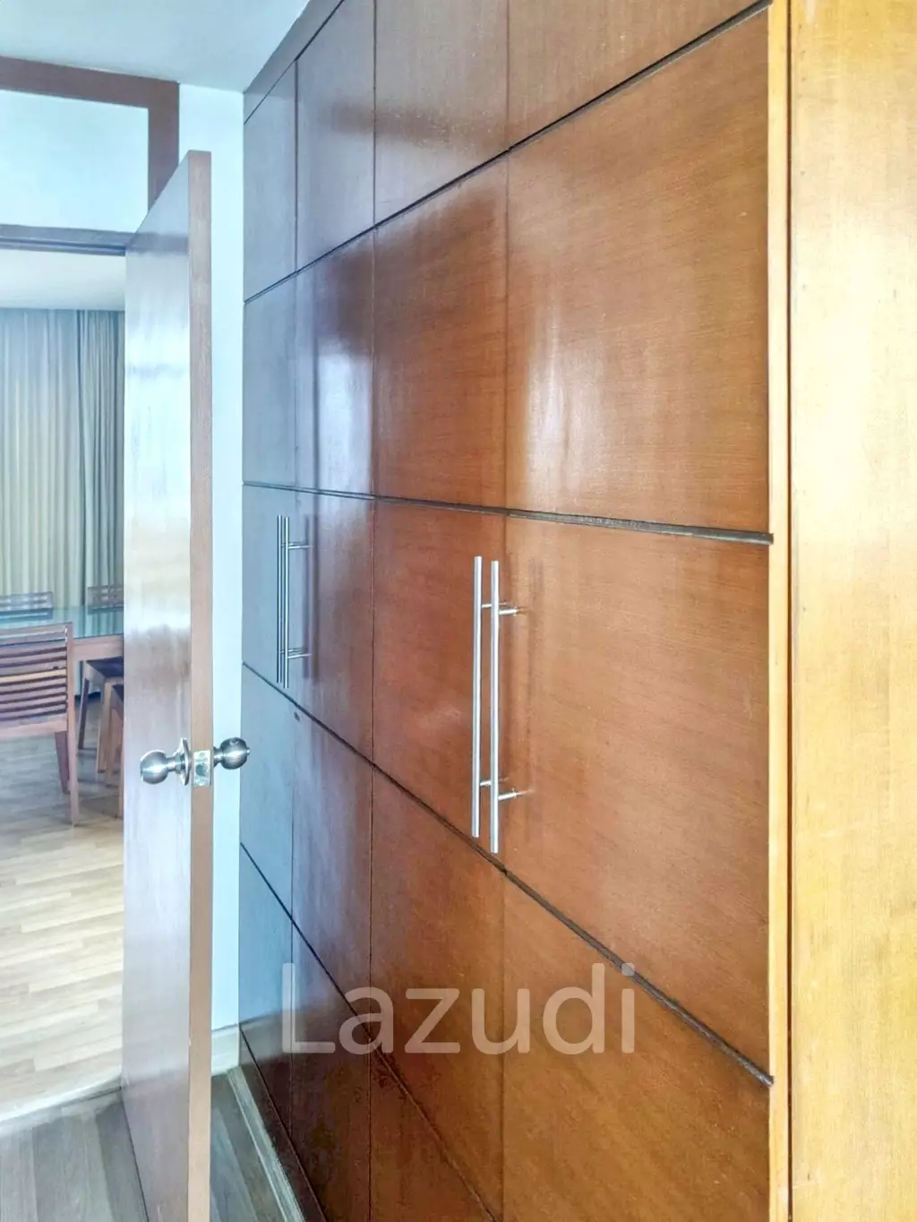 2 Bed 2 Bath 105 SQ.M The Roof Garden On Nut