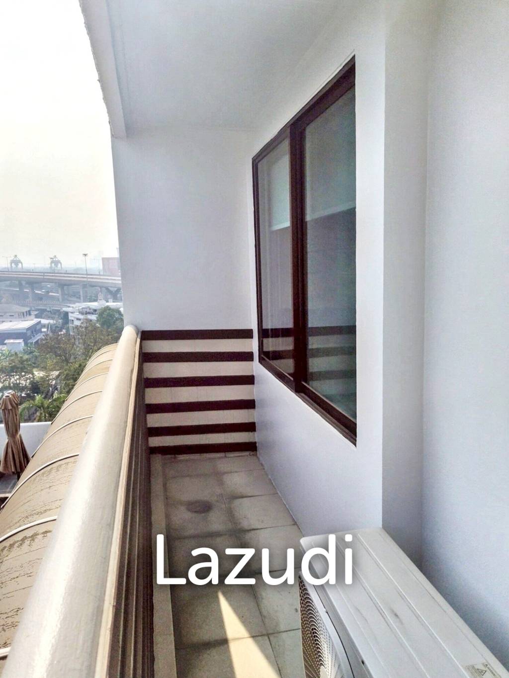 2 Bed 2 Bath 105 SQ.M The Roof Garden On Nut