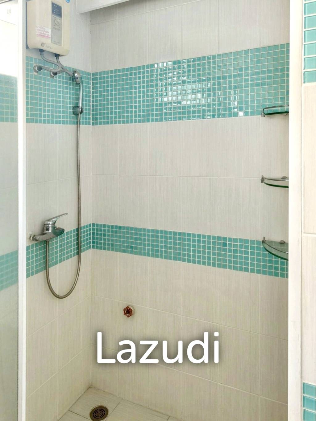 2 Bed 2 Bath 105 SQ.M The Roof Garden On Nut