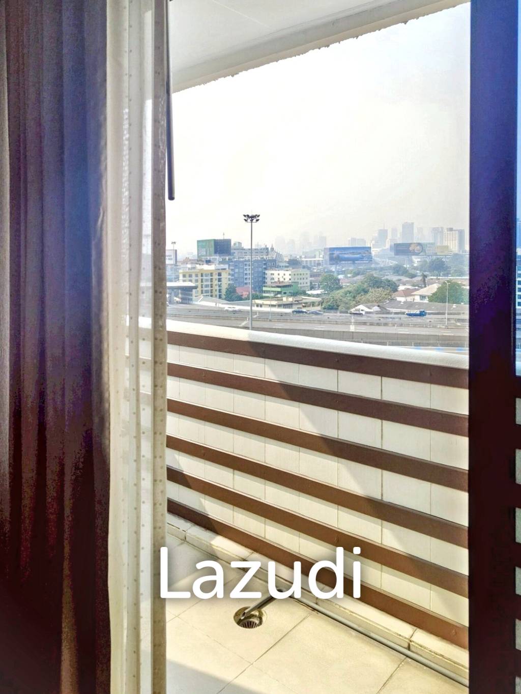 2 Bed 2 Bath 105 SQ.M The Roof Garden On Nut