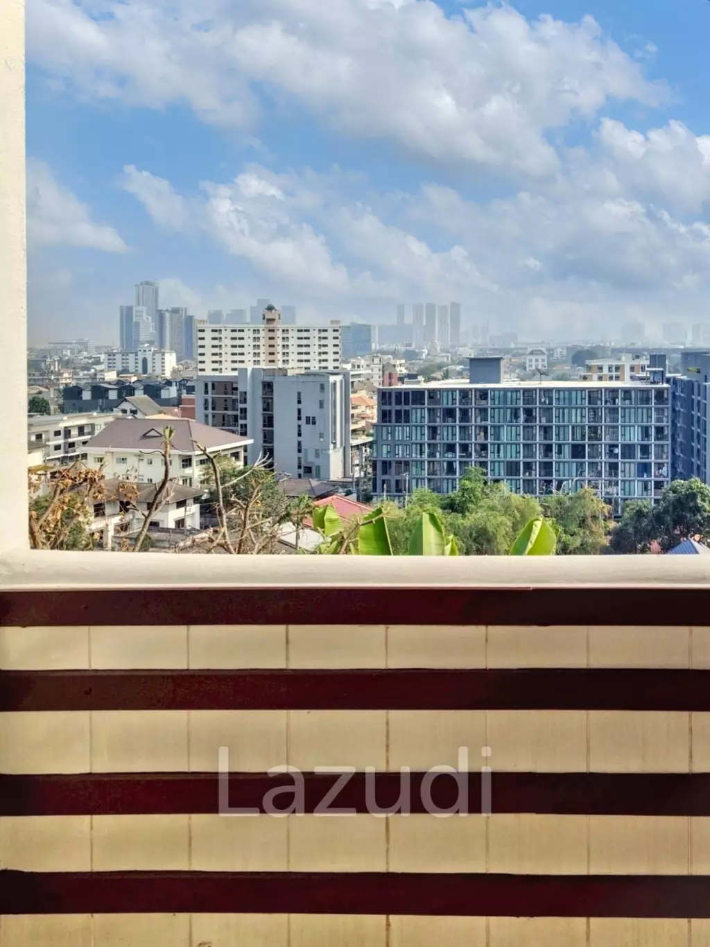 2 Bed 2 Bath 105 SQ.M The Roof Garden On Nut