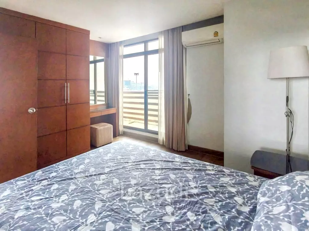 2 Bed 2 Bath 105 SQ.M The Roof Garden On Nut