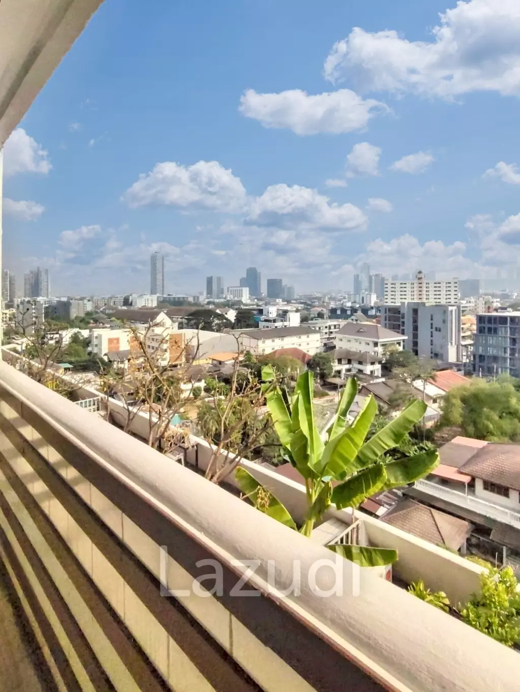 2 Bed 2 Bath 105 SQ.M The Roof Garden On Nut