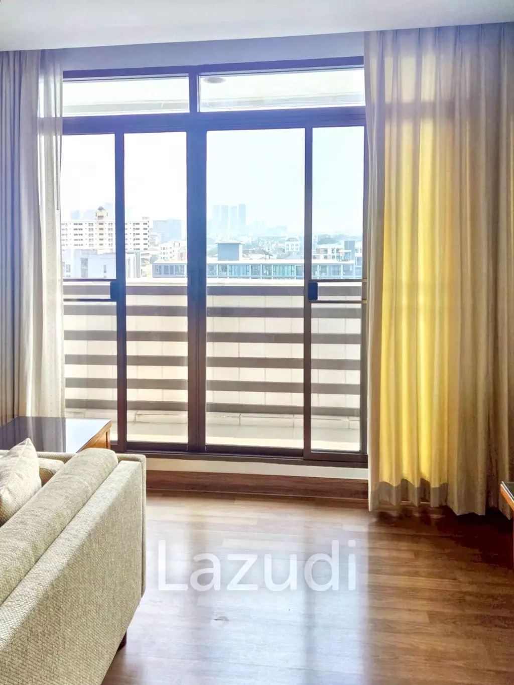 2 Bed 2 Bath 105 SQ.M The Roof Garden On Nut
