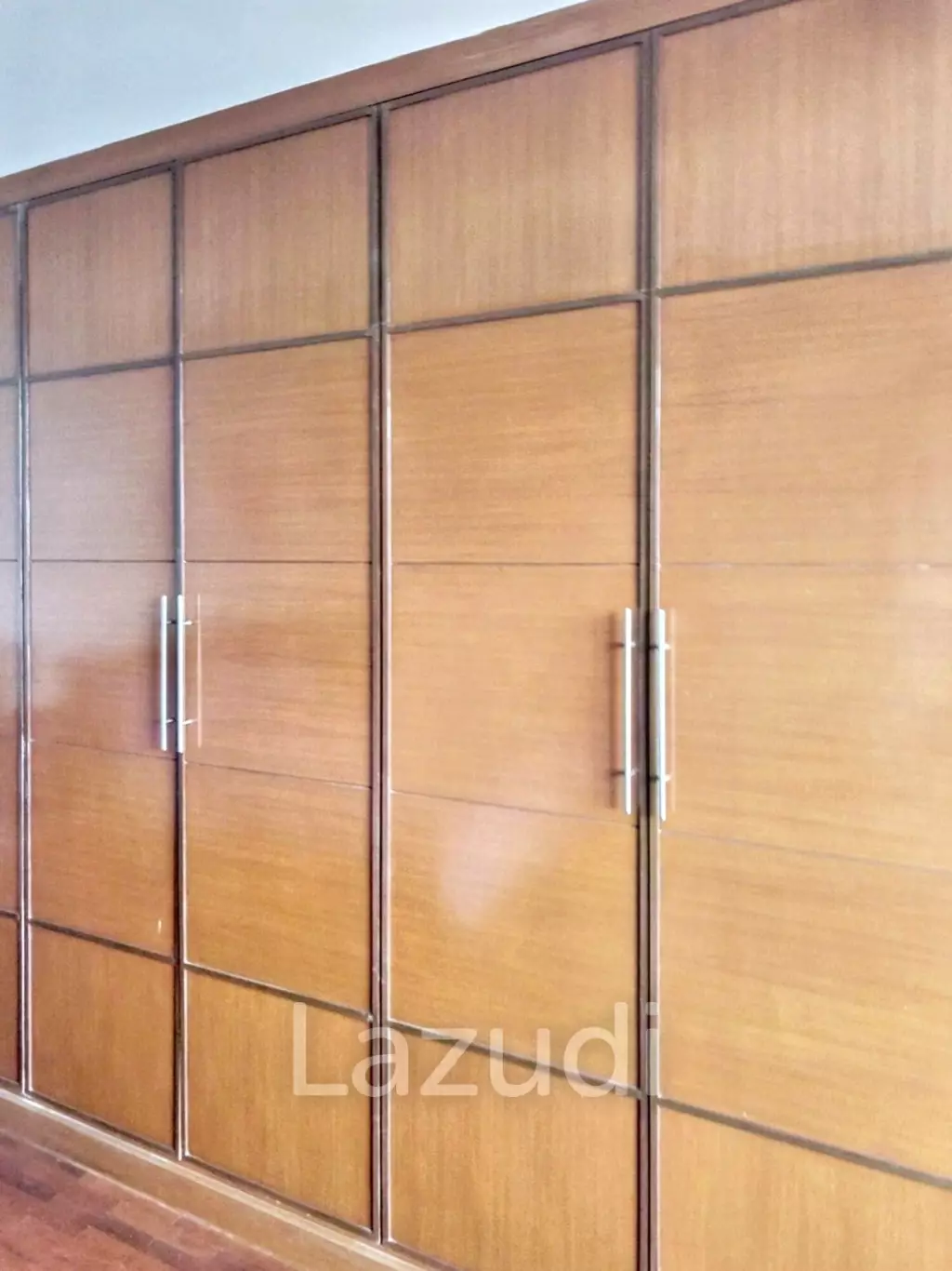 2 Bed 2 Bath 105 SQ.M The Roof Garden On Nut