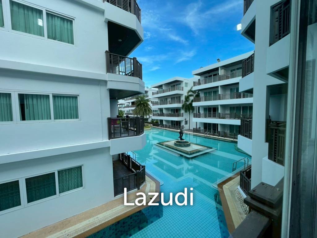 The Beach Palace: Beachfront 3 beds 2 bath condo