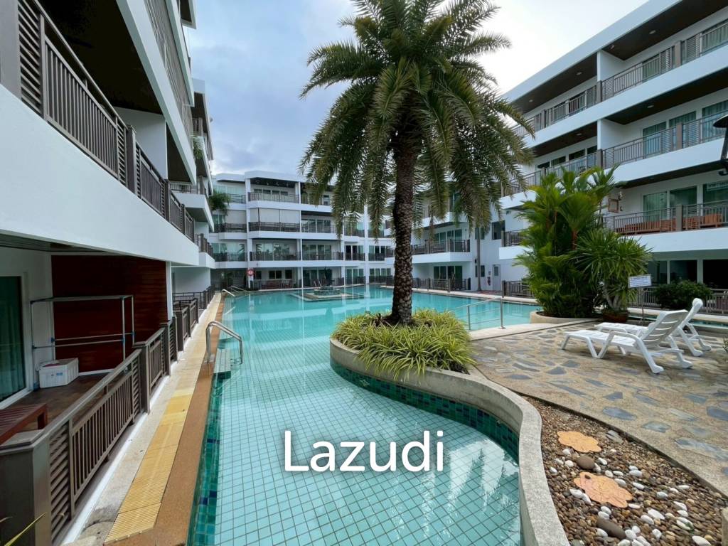 The Beach Palace: Beachfront 3 beds 2 bath condo