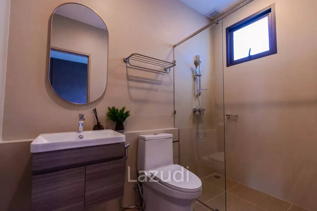 307 sqm modern pool villa in Thap Tai Hua Hin Issara Ville