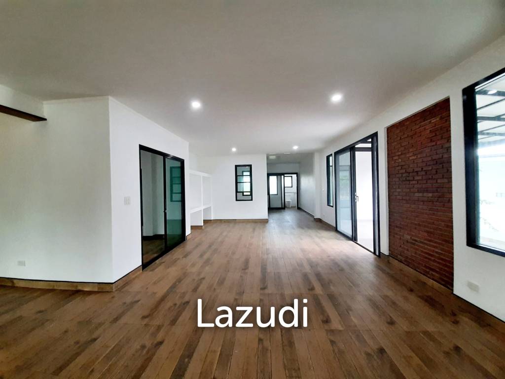 3 Bedrooms 90% Completed House for Sale at Rim Kok