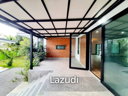 3 Bedrooms 90% Completed House for Sale at Rim Kok