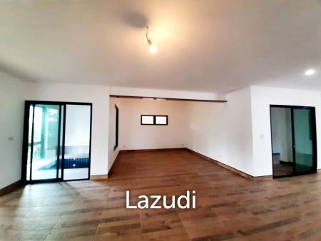 3 Bedrooms 90% Completed House for Sale at Rim Kok