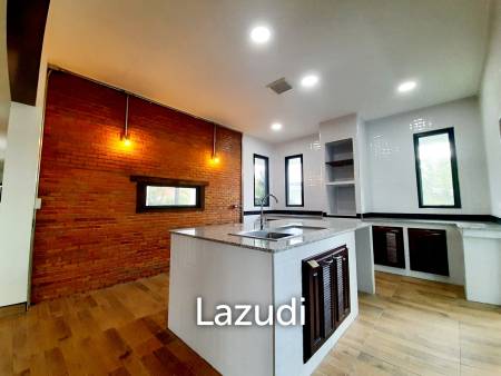 3 Bedrooms 90% Completed House for Sale at Rim Kok