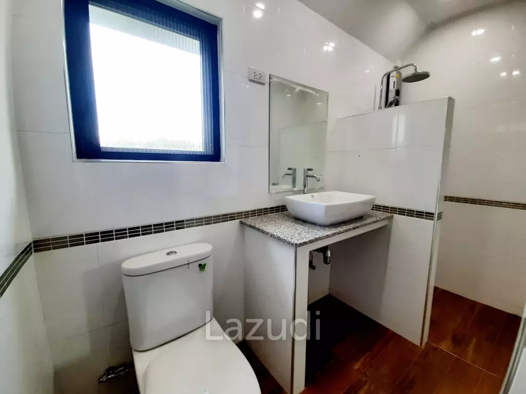 3 Bedrooms 90% Completed House for Sale at Rim Kok