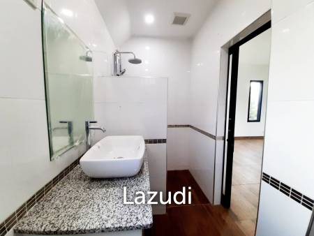 3 Bedrooms 90% Completed House for Sale at Rim Kok