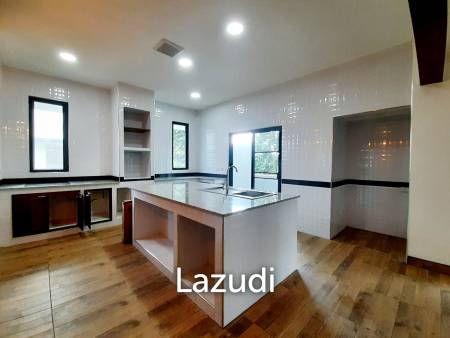 3 Bedrooms 90% Completed House for Sale at Rim Kok