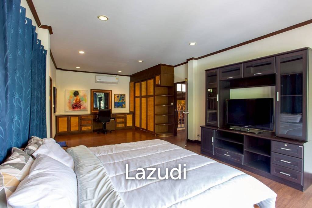 Luxurious 2 Storey 4 Bed Pool Villa at Hua Hin 88