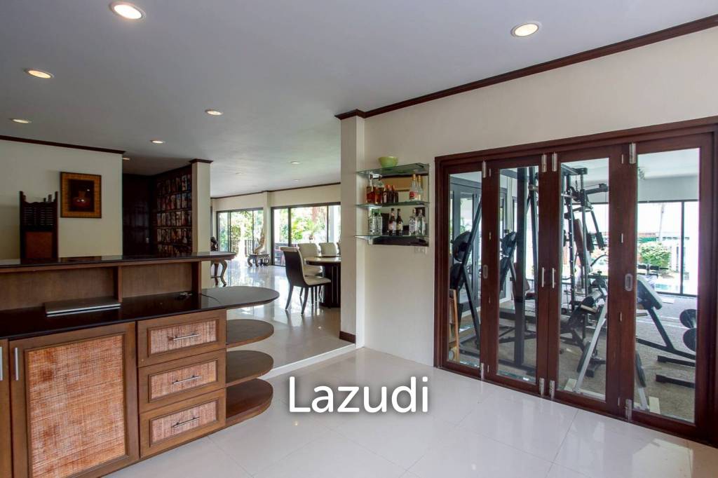 Luxurious 2 Storey 4 Bed Pool Villa at Hua Hin 88