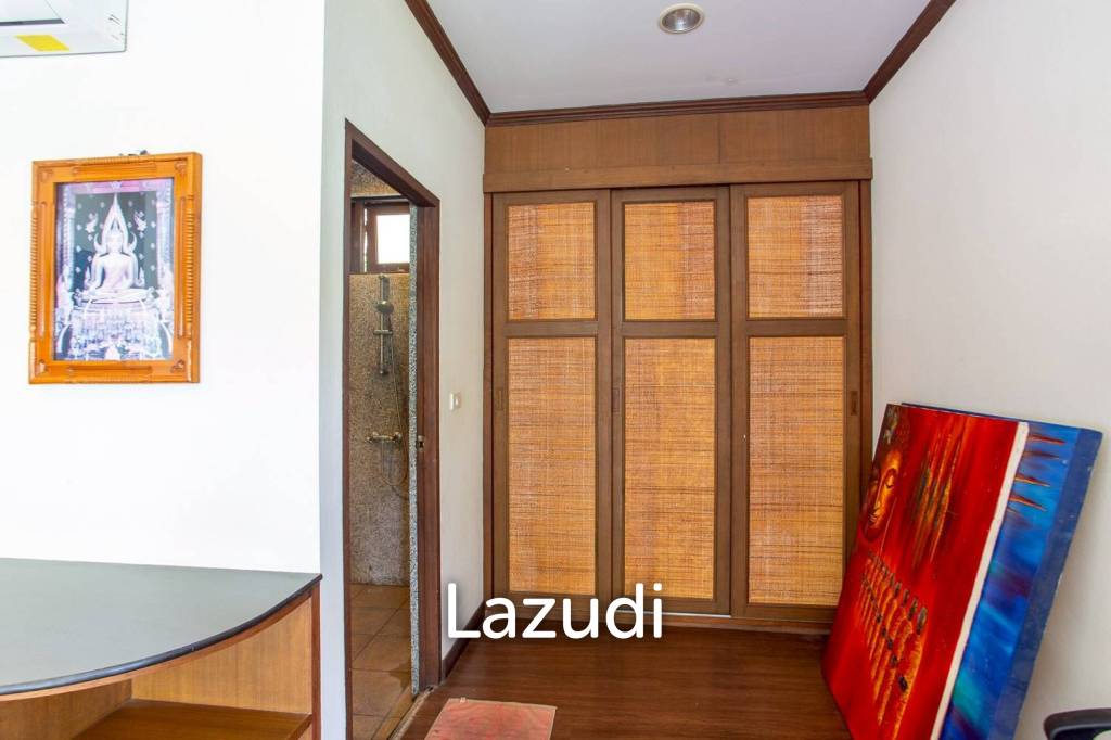 Luxurious 2 Storey 4 Bed Pool Villa at Hua Hin 88