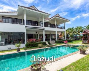 Luxurious 2 Storey 4 Bed Pool Villa at Hua Hin 88