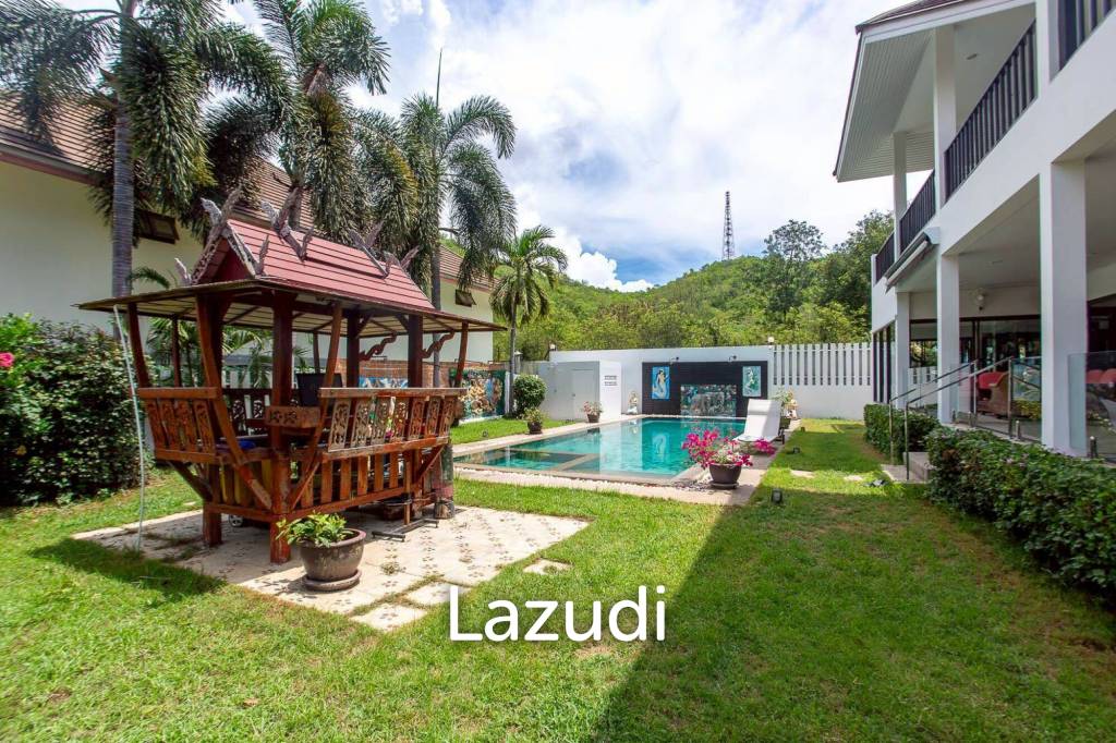 Luxurious 2 Storey 4 Bed Pool Villa at Hua Hin 88