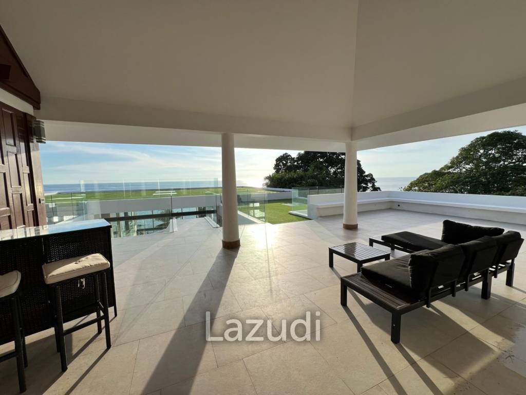 Luxurious 8 bed, 11 bath, Oceanfront Villa in Kata