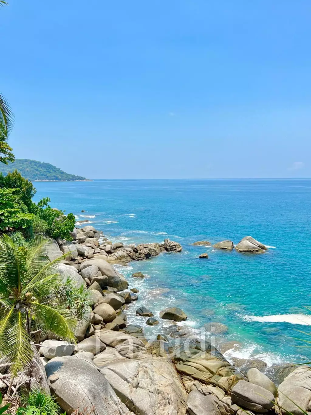 Luxurious 8 bed, 11 bath, Oceanfront Villa in Kata