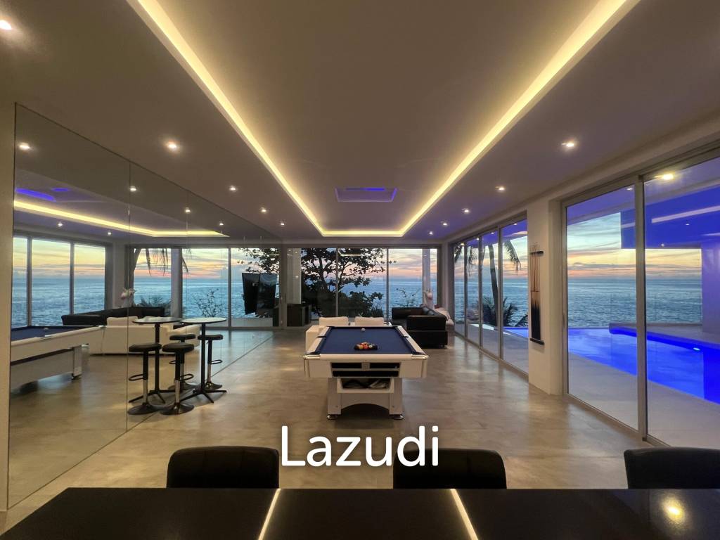 Luxurious 8 bed, 11 bath, Oceanfront Villa in Kata